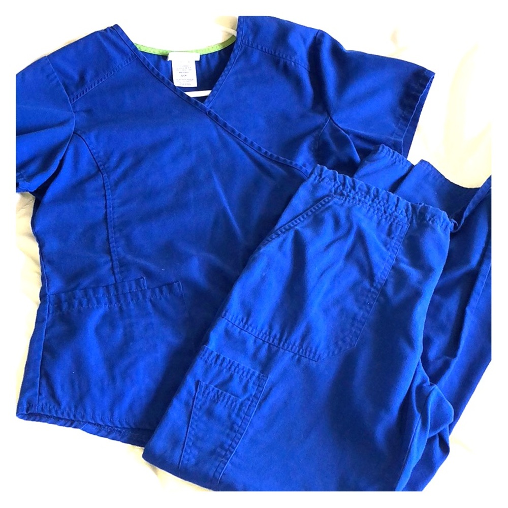 Royal blue scrub set